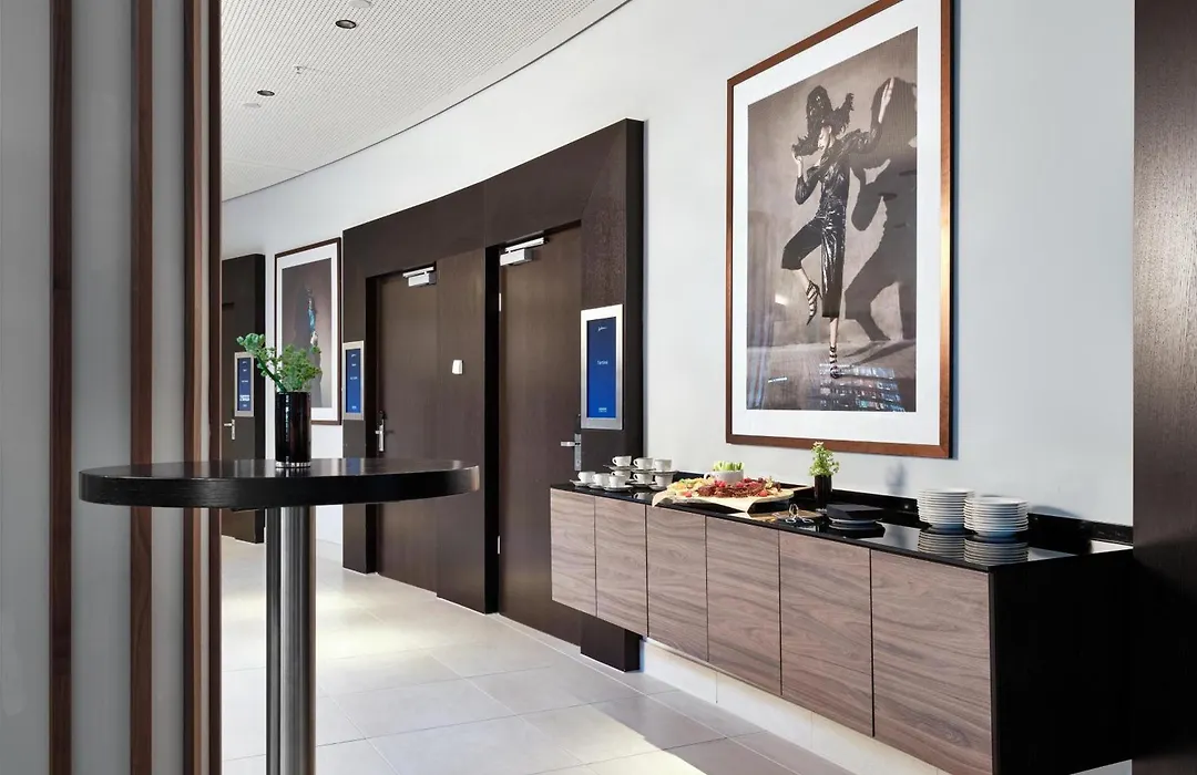 Radisson Blu Hotel, Hamburg Airport-1