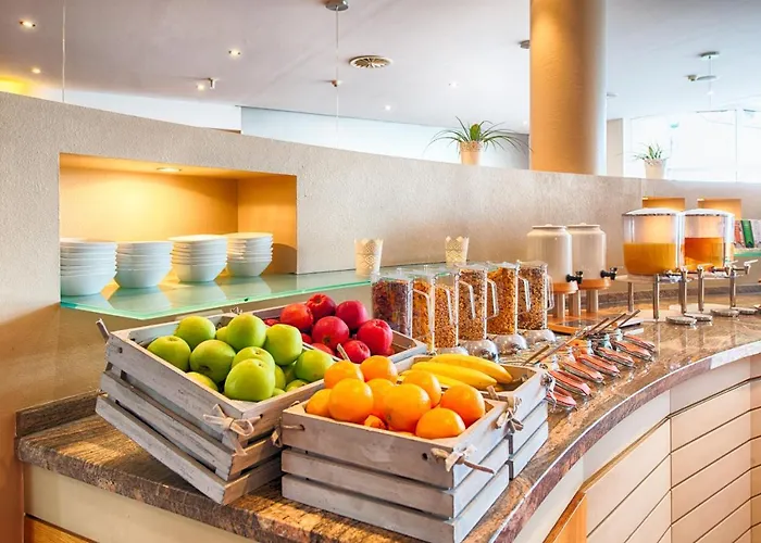 Leonardo Hamburg AirportAirport Hotel